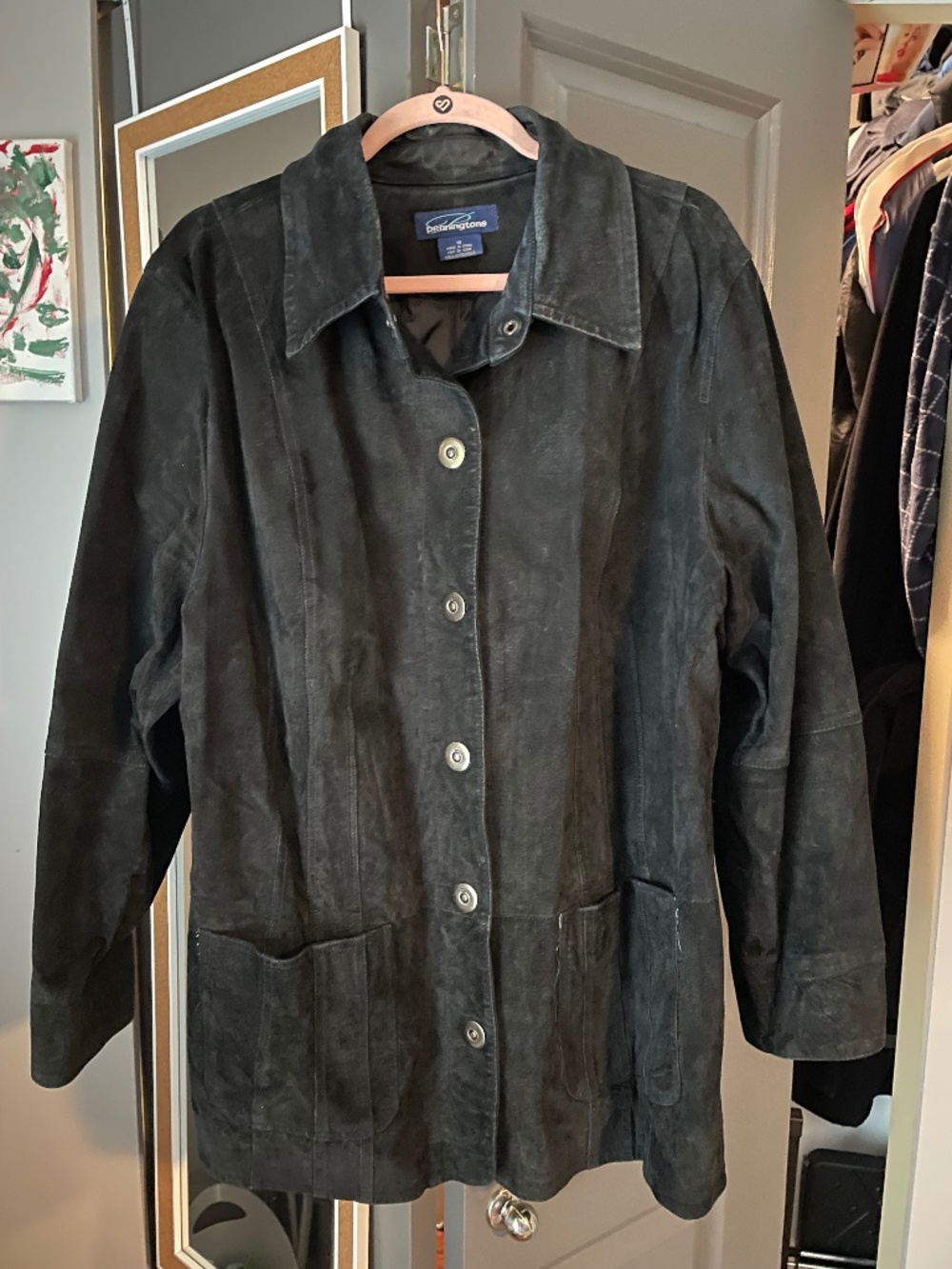 Vintage suede jacket size 18 .. much nicer then photograph